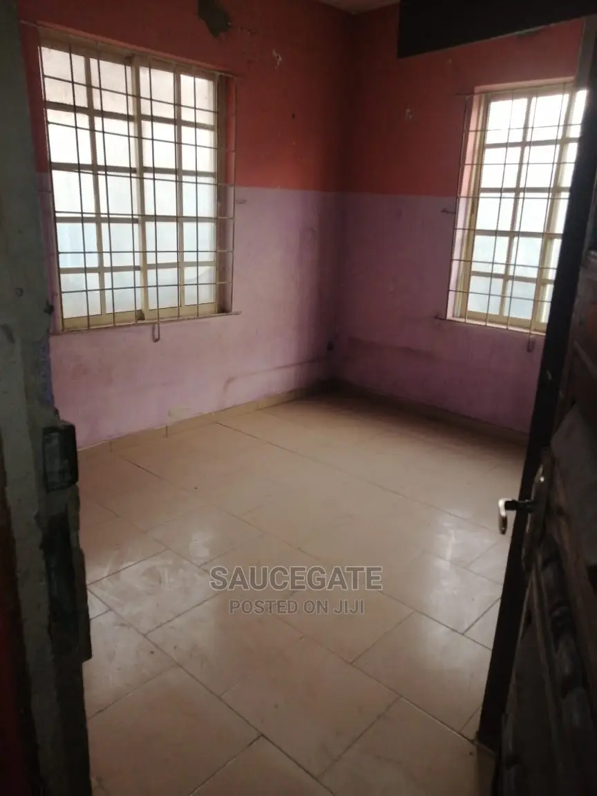 4bdrm Bungalow in Close 44 Satellite for sale