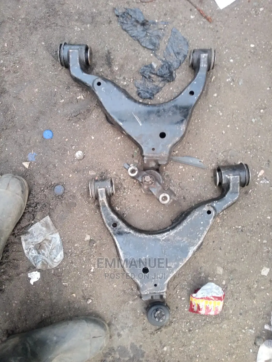 Lower Arm for Lexus Gx470 Gx460 and Toyota Hilux 4-Runner