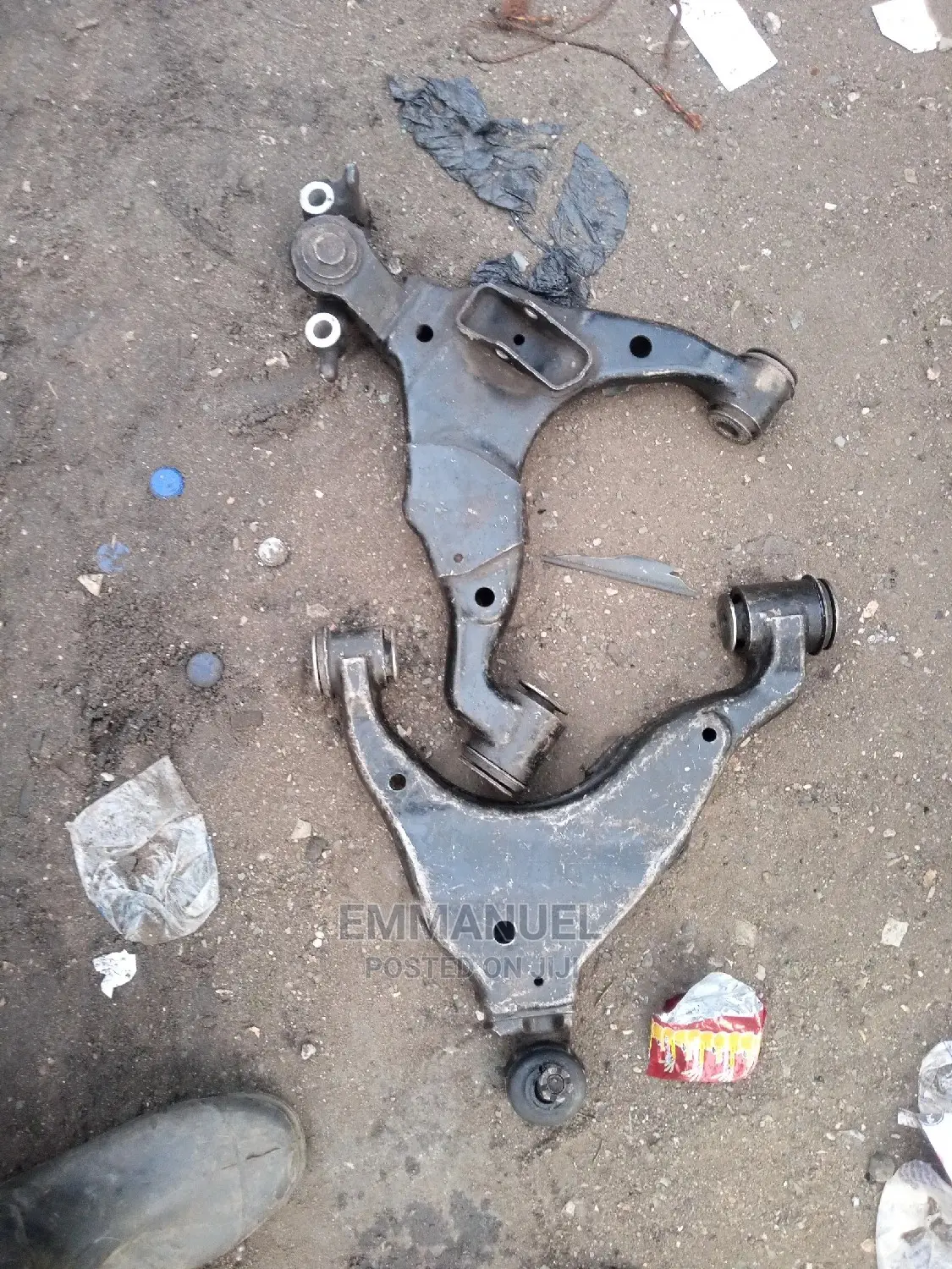 Lower Arm for Lexus Gx470 Gx460 and Toyota Hilux 4-Runner