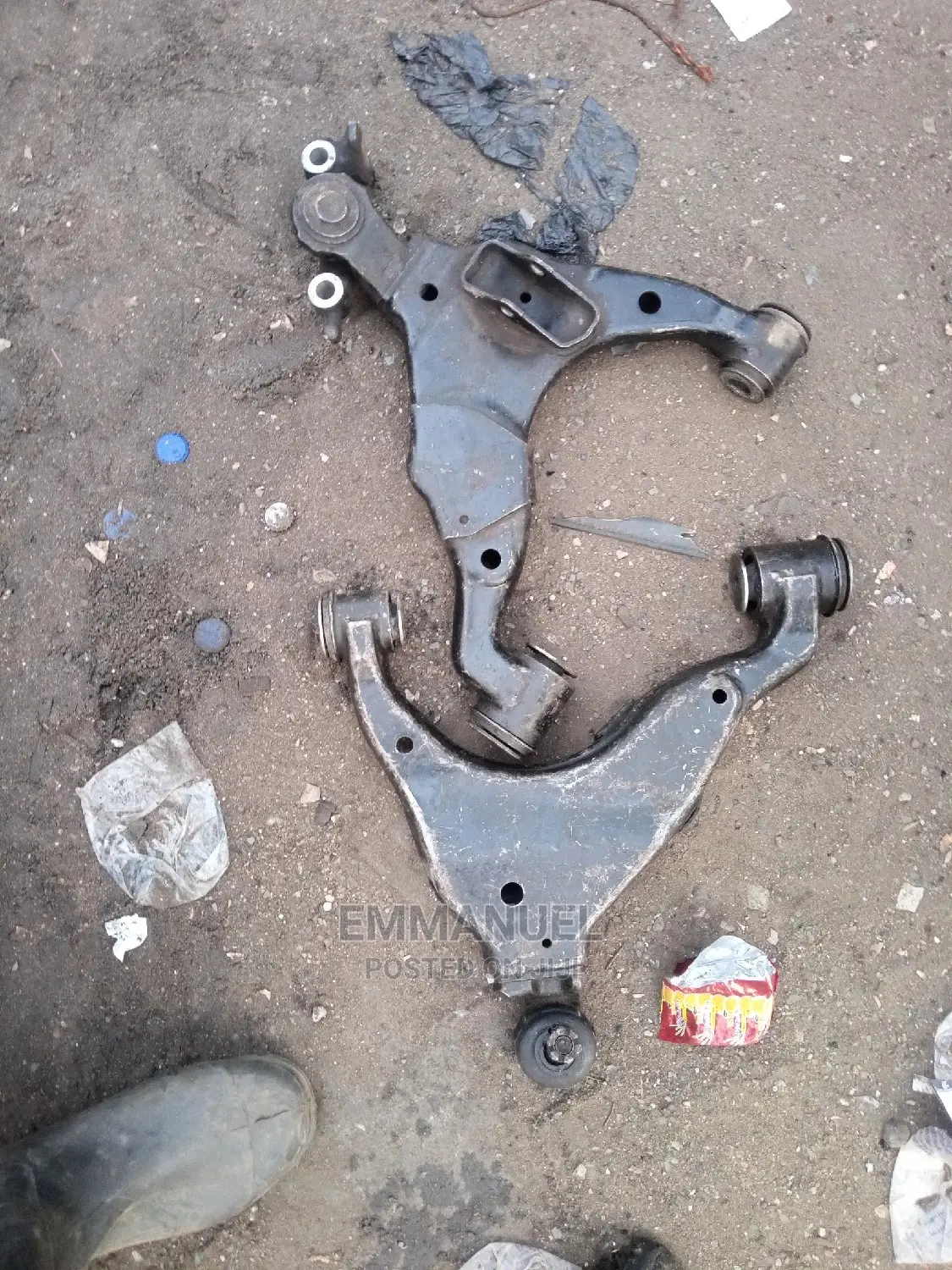 Lower Arm for Lexus Gx470 Gx460 and Toyota Hilux 4-Runner