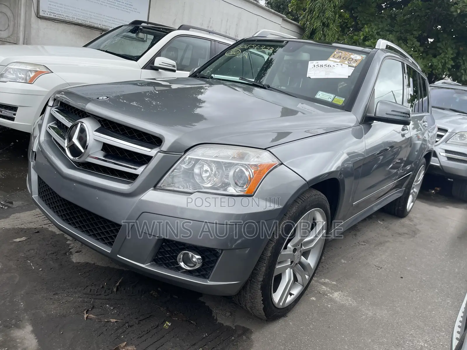 Mercedes-Benz GLK-Class 350 4MATIC 2012 Gray