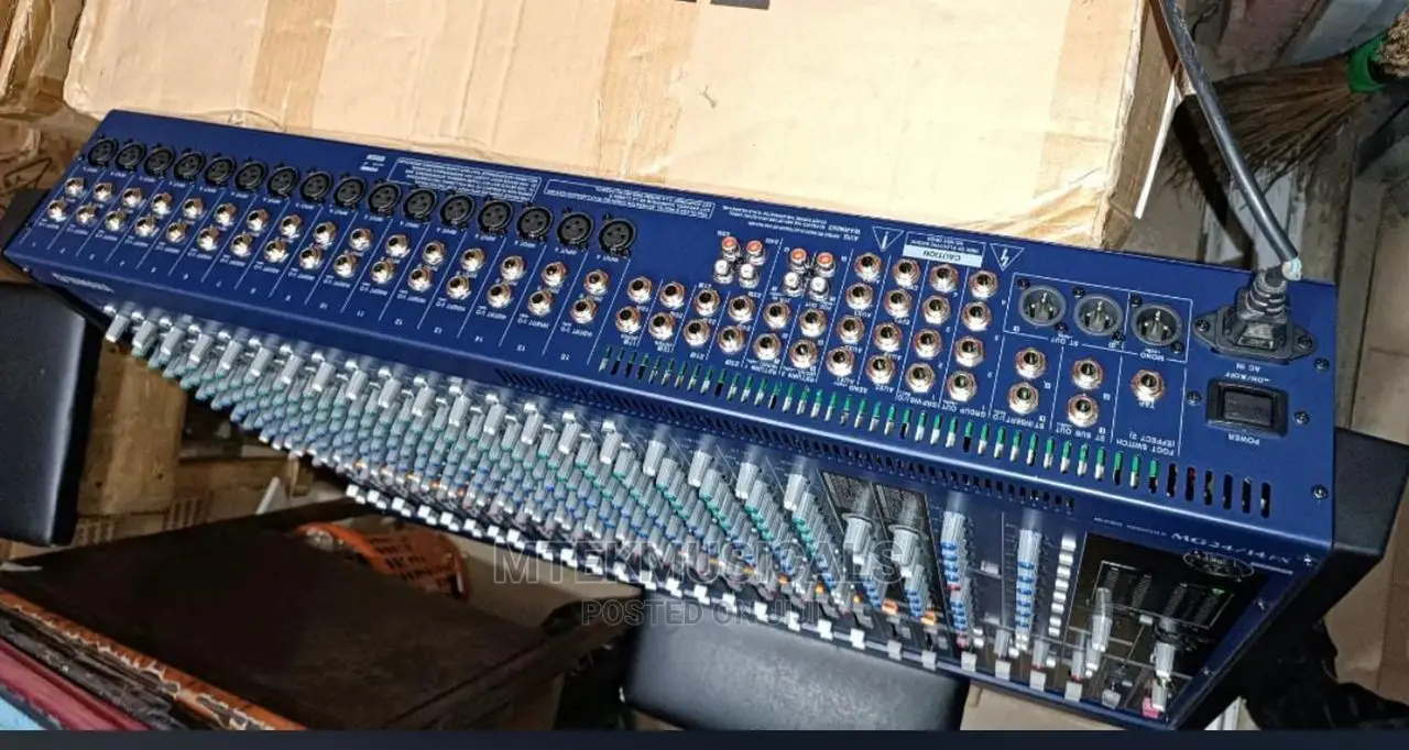 Yamaha 24 Channel Mixer