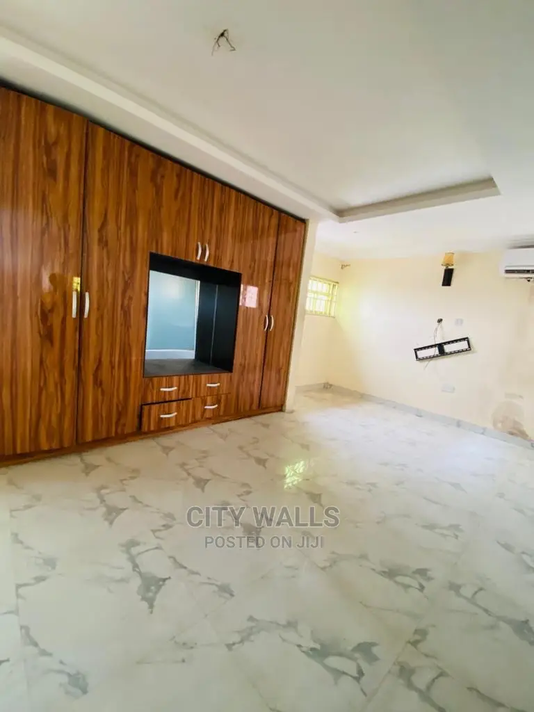 2bdrm Apartment in Bera, Chevron for rent
