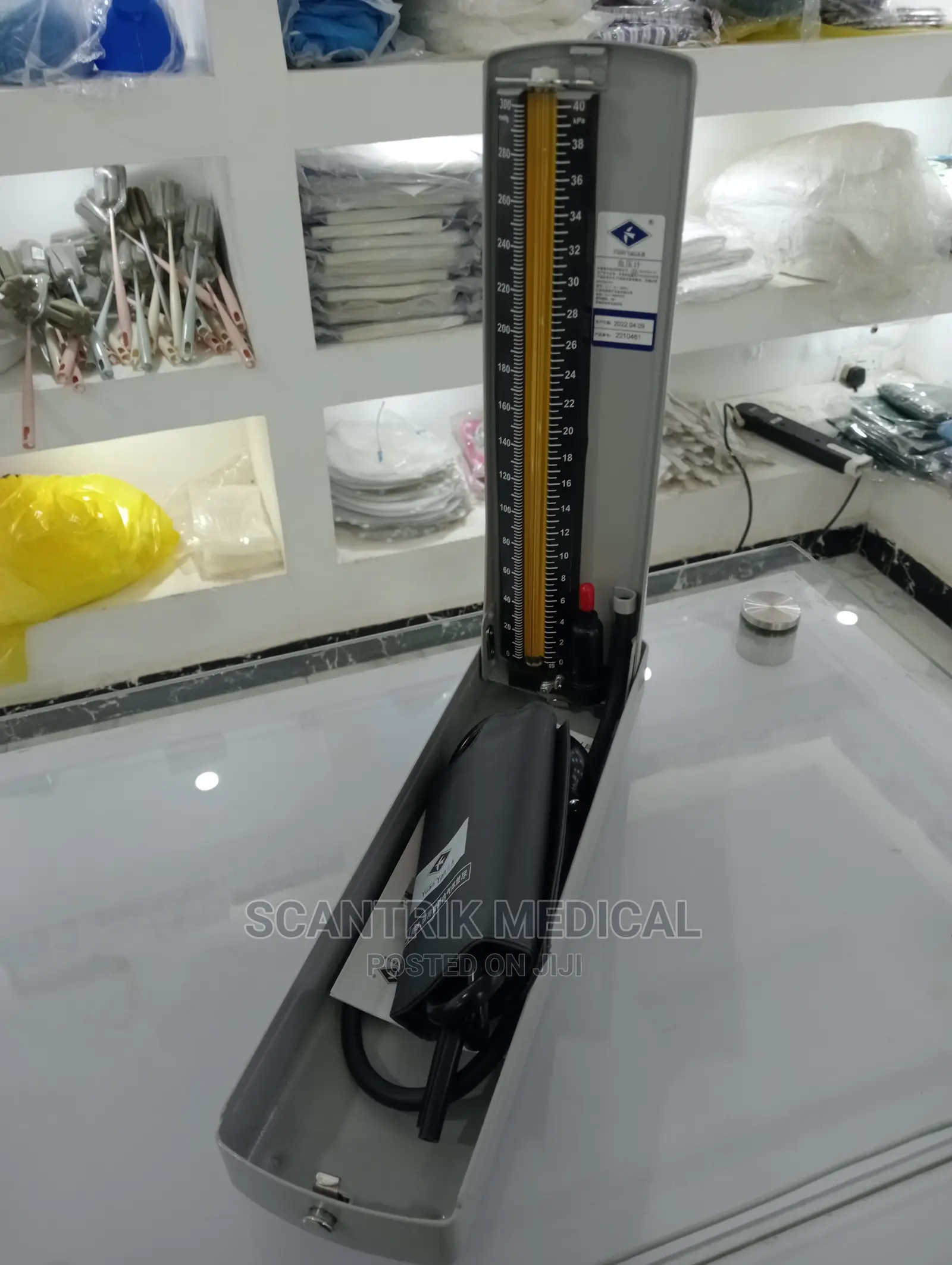 Hospital Mercury Sphygmomanometer Blood Pressure Machine