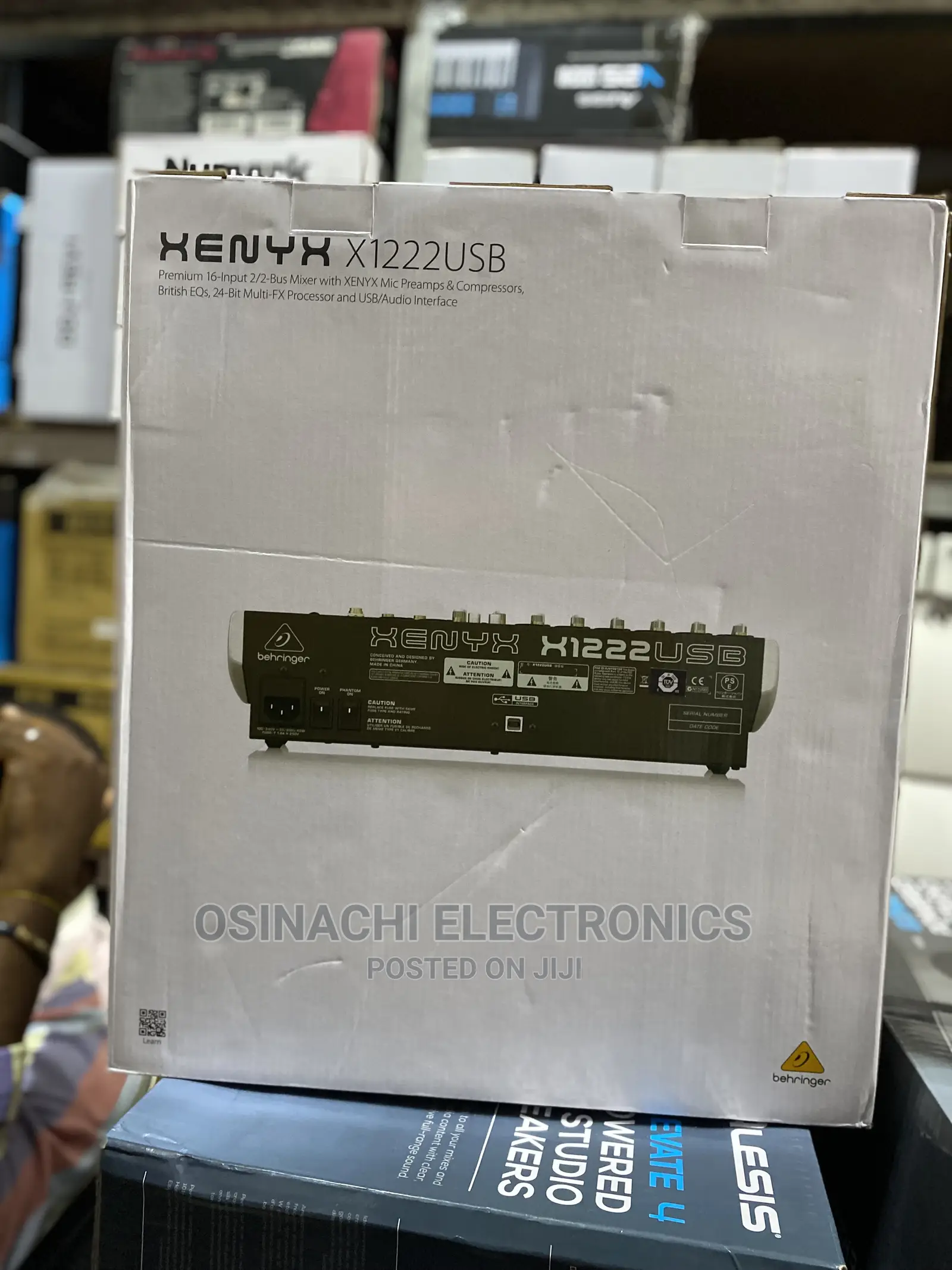 Behringer Xenxy 1222usb