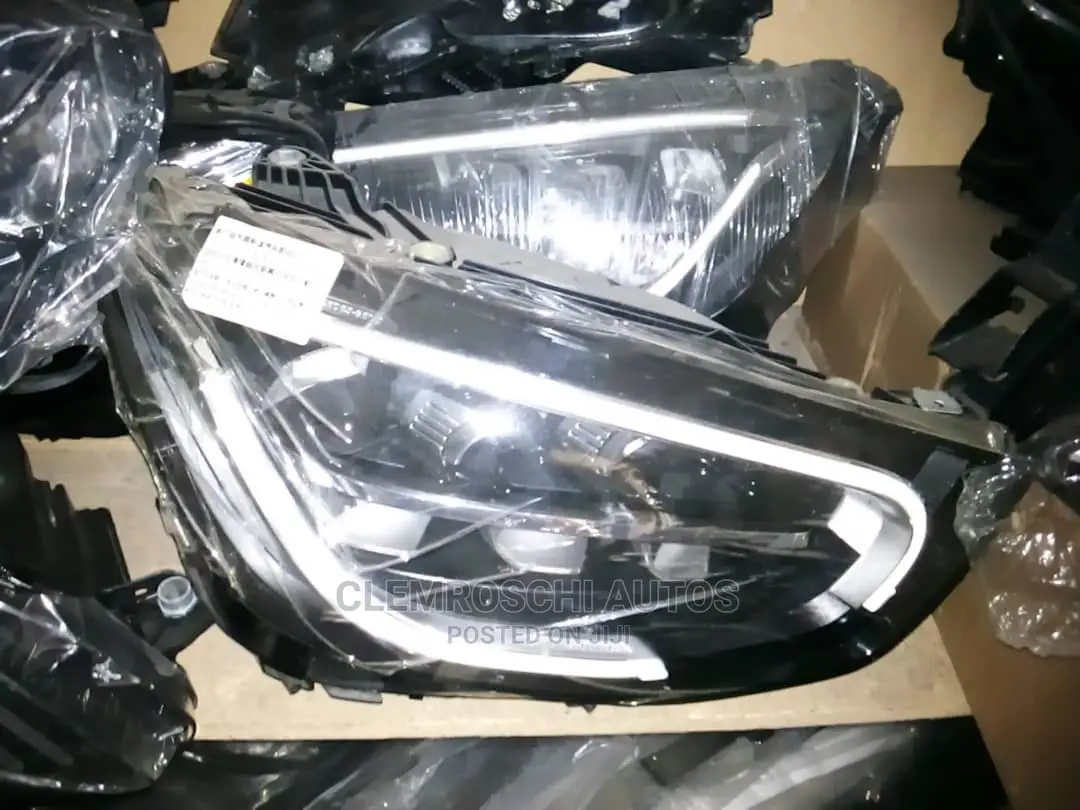 High Quality Certified Complete Brand Head Light GLE450 2022