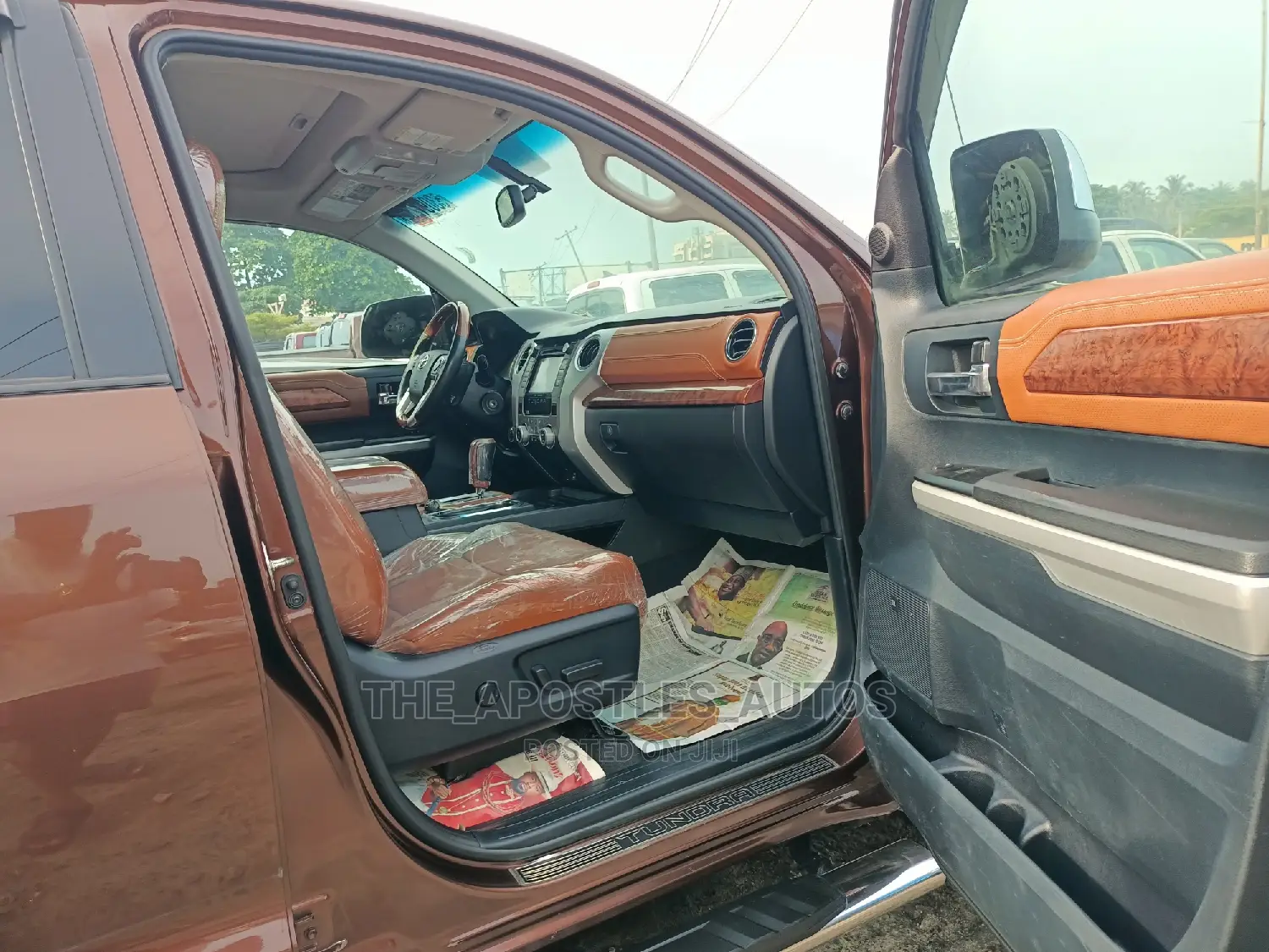 Toyota Tundra 2018 Brown