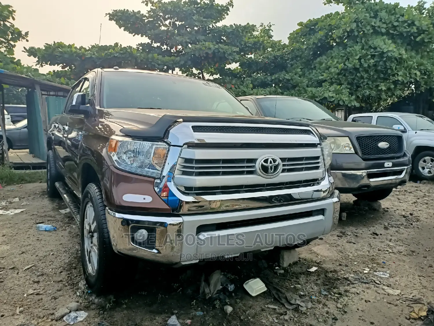 Toyota Tundra 2018 Brown