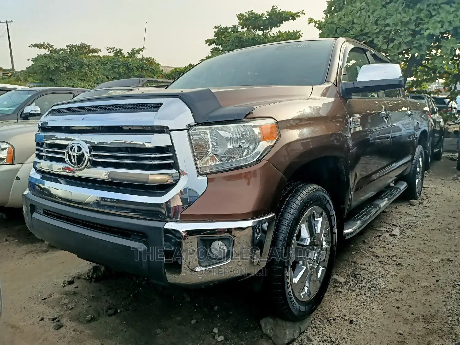 Toyota Tundra 2018 Burgundy