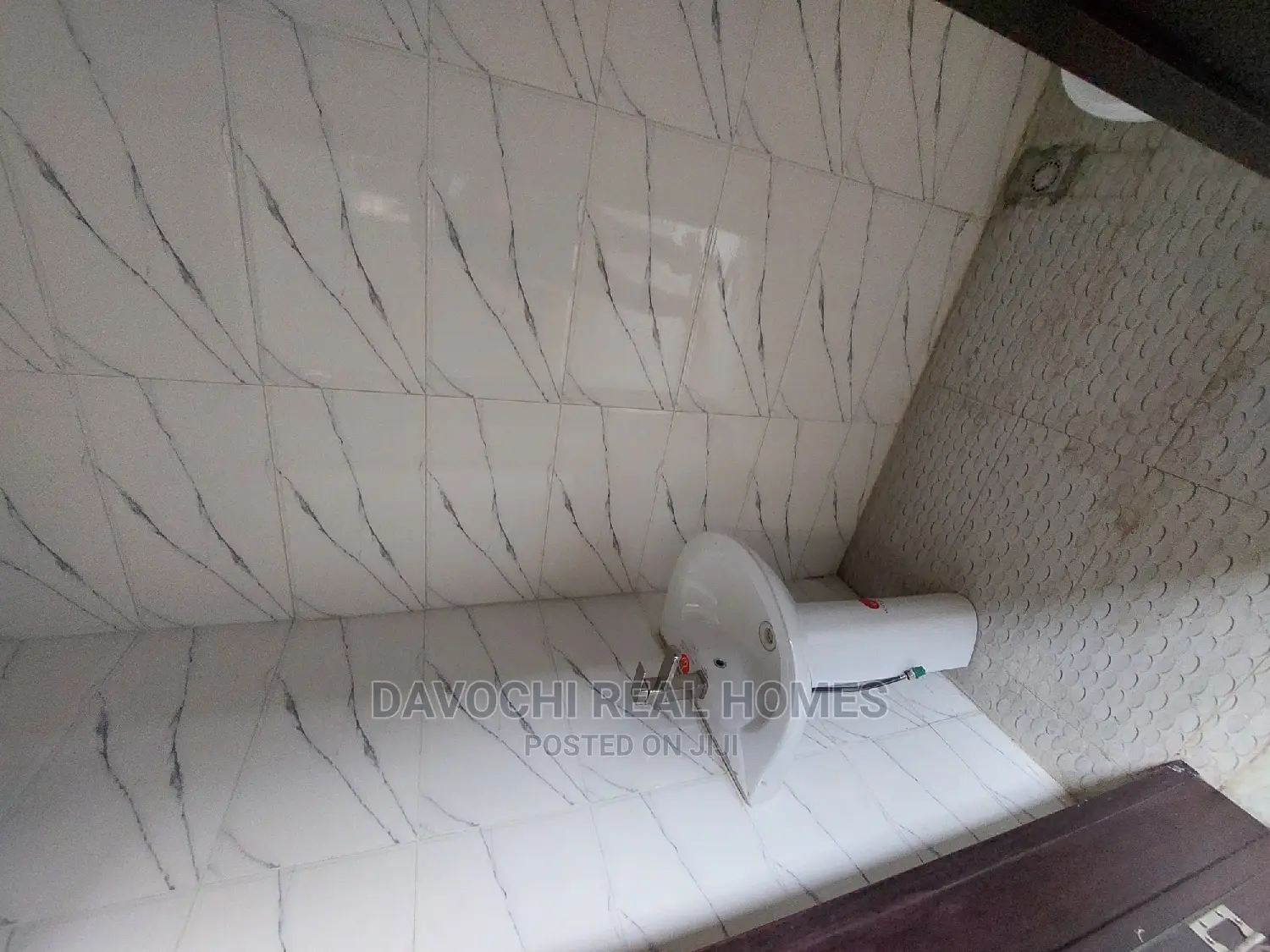 4bdrm Duplex in Immediately After, Lekki for rent