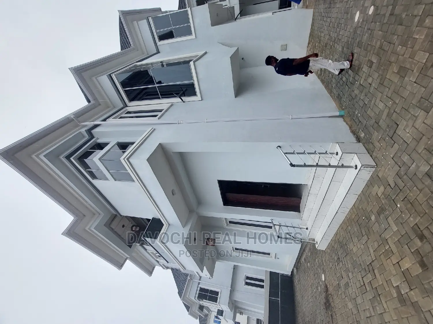 4bdrm Duplex in Immediately After, Lekki for Rent