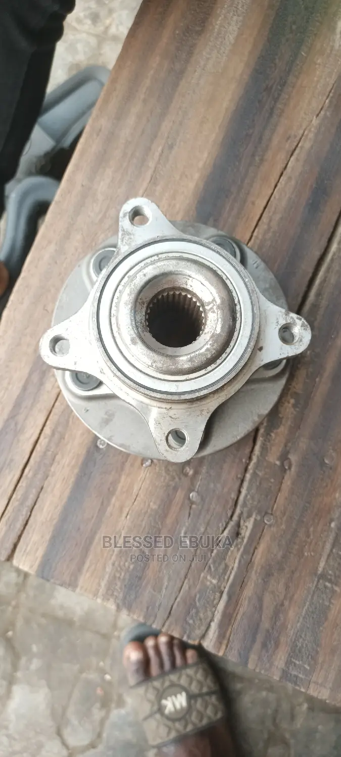 Range Rover Sport Front Hub