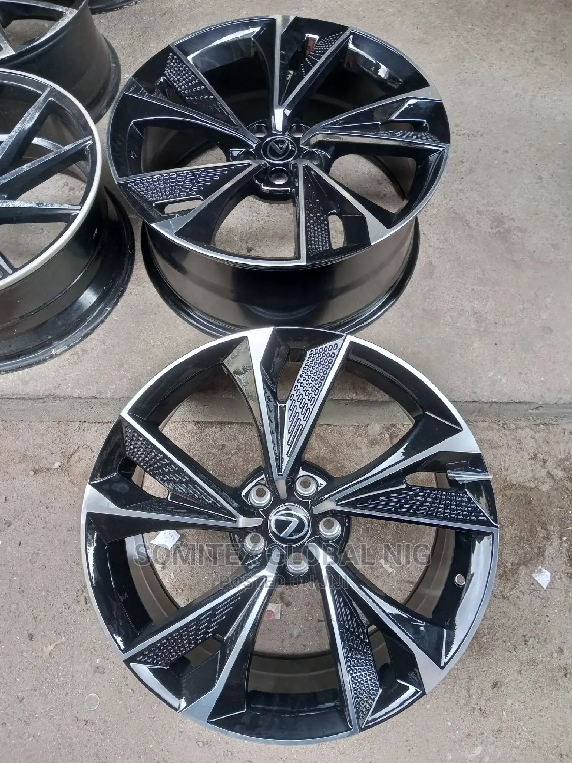 20rim Lexus Rx350!