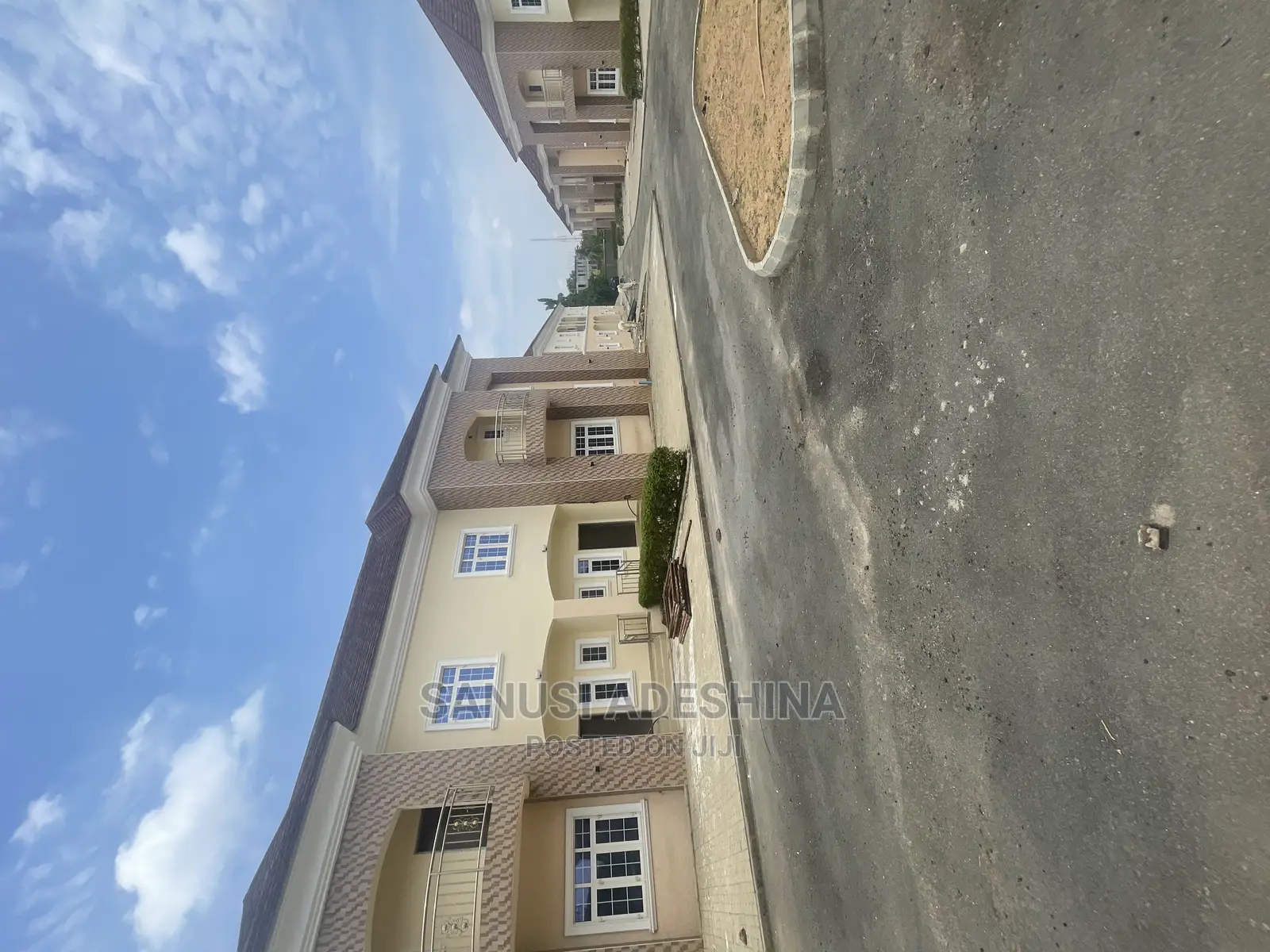 4bdrm Duplex in Life Camp FCT Abuja for Sale