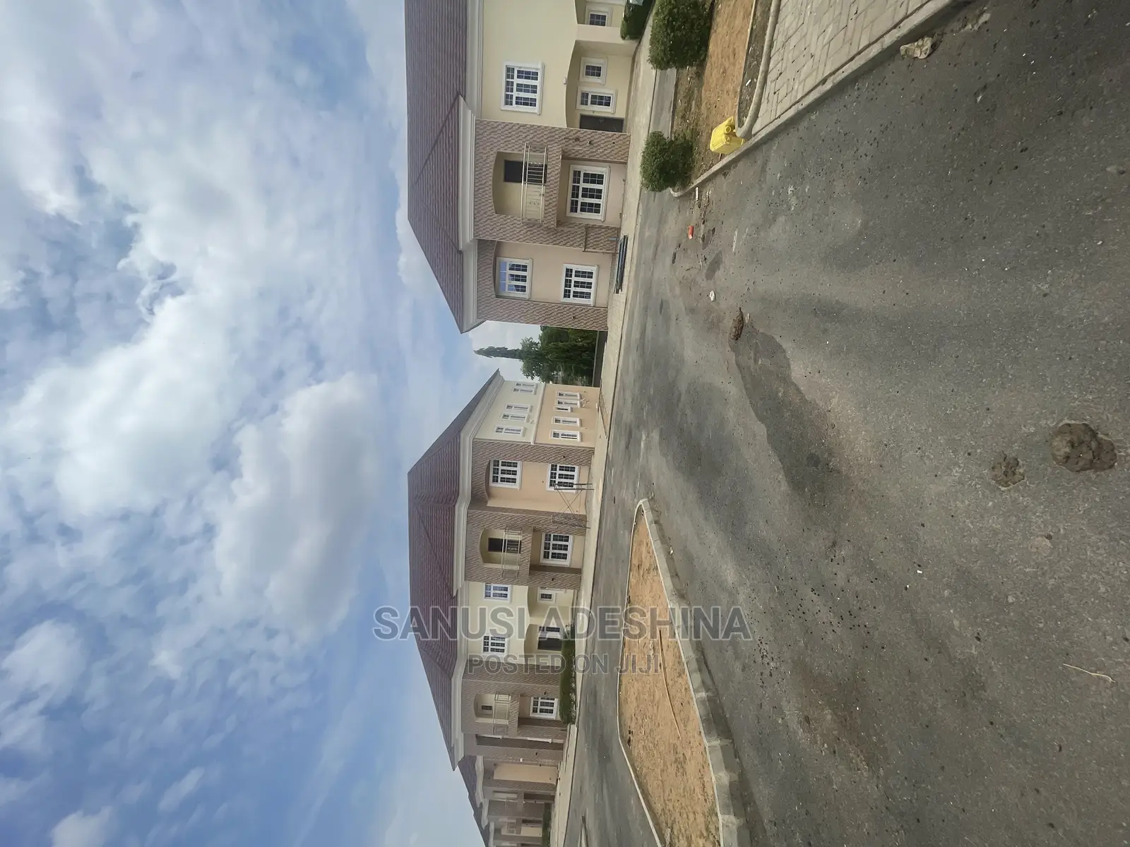 4bdrm Duplex in Life Camp FCT Abuja for Sale