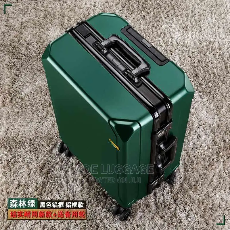 Ade Luggage Coll