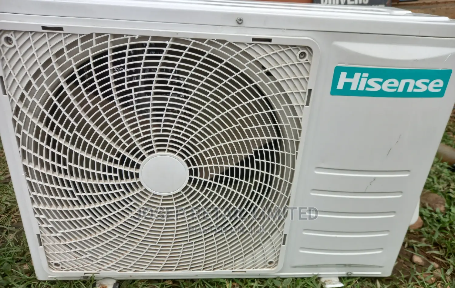 2hp Smart Hisense Standing AC With R410 Inverter Gas Still New