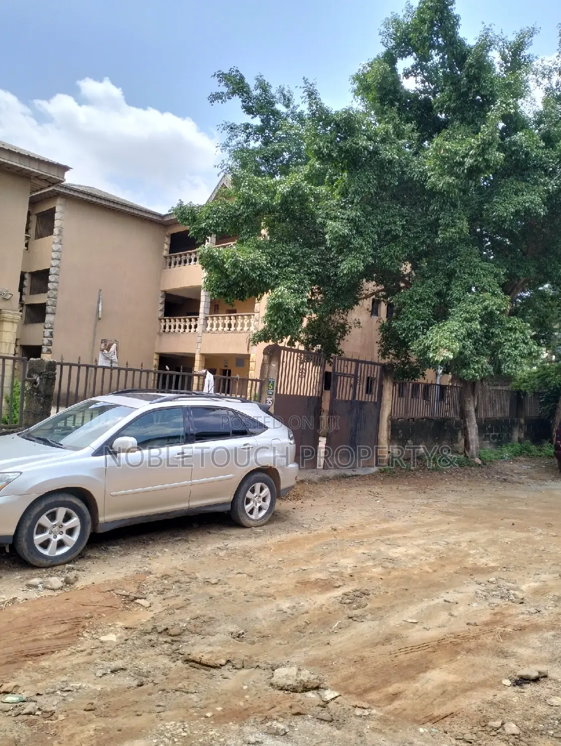 Government Approved International School on 4plots of Land