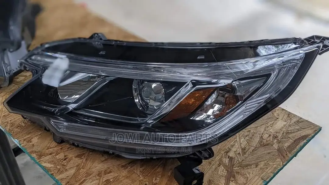 Headlights Honda CR-V 2016-18 Model
