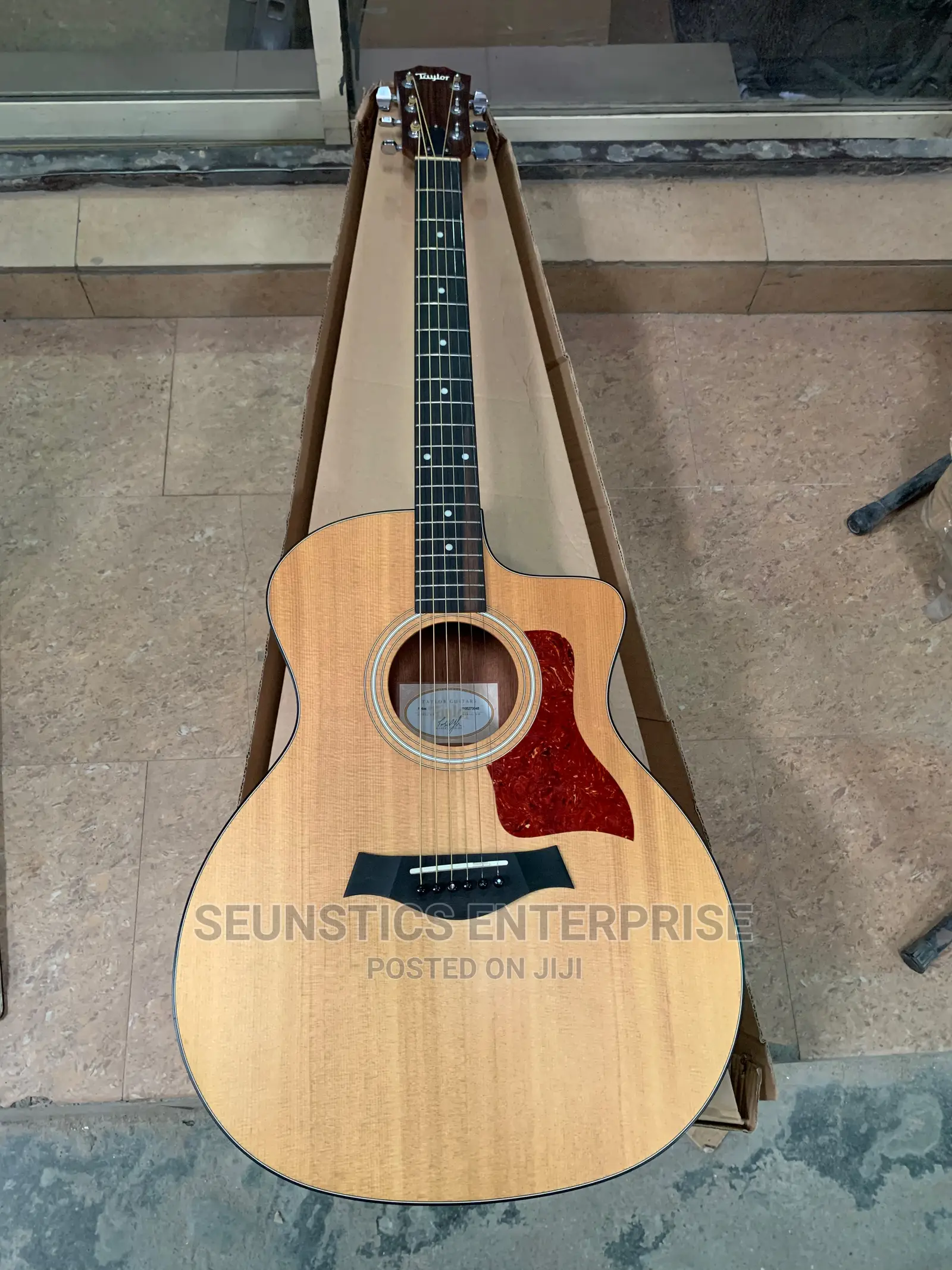 Quality Taylor Guitar 114ce Electro Acoustic Guitar