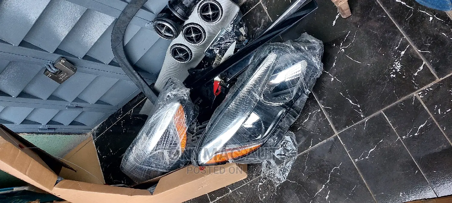 Mercedes-Benz GLA250 Headlights From 2014-2016