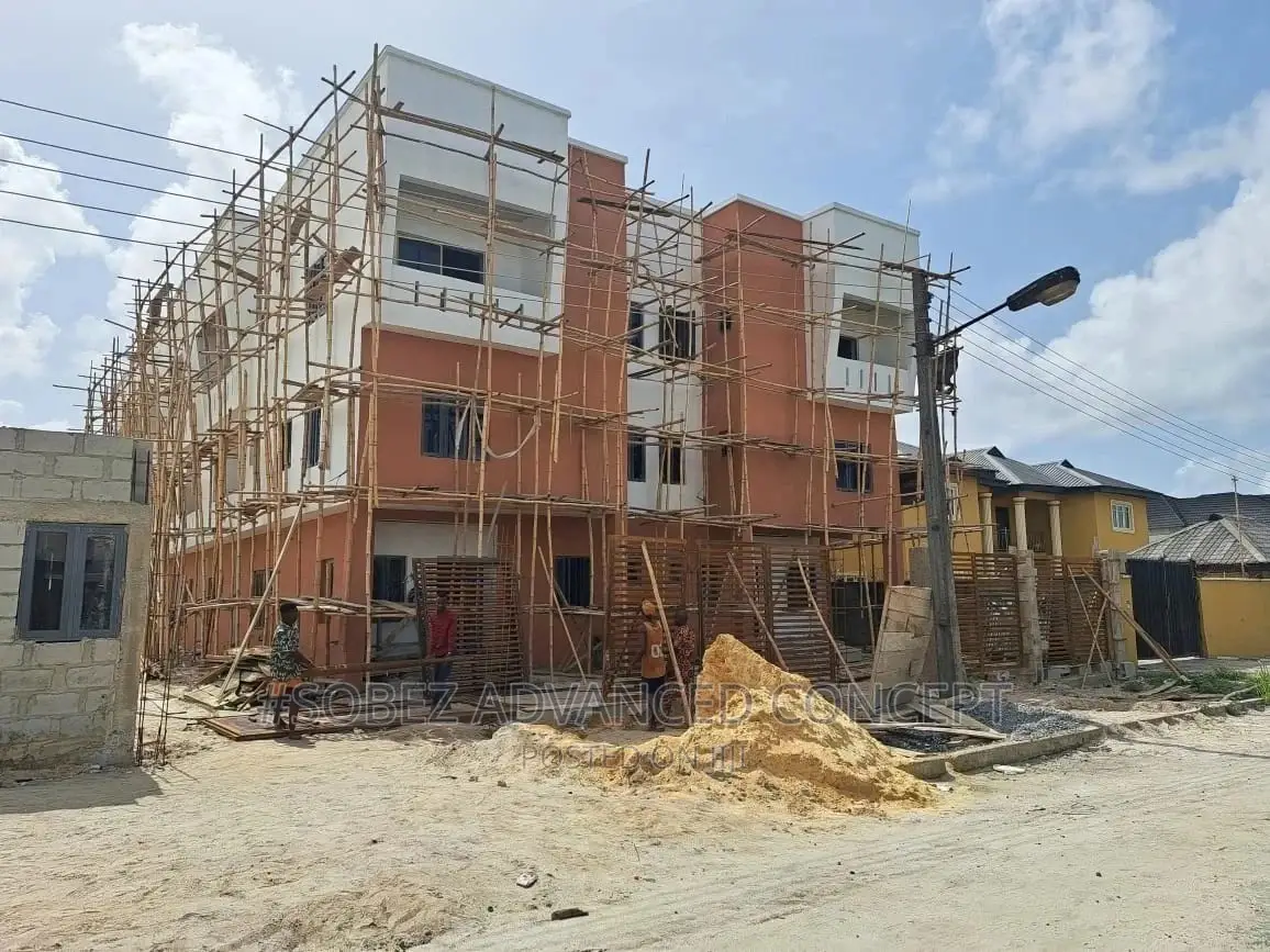 Estate Building Roofing