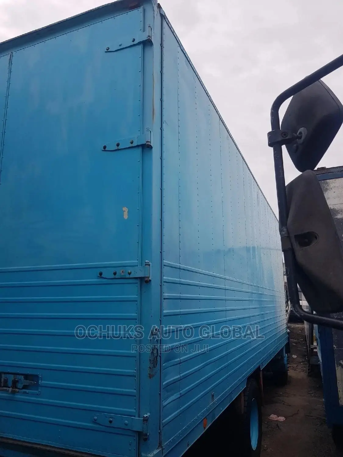 Daf 2100 Model Truck Container Body