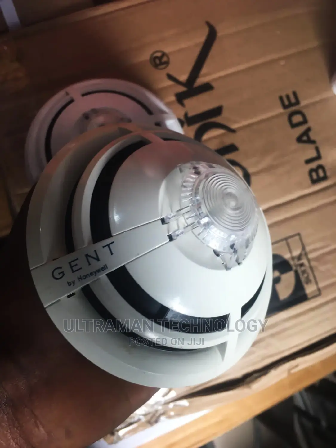 GENT Smoke Detector S4-715 by Honeywell