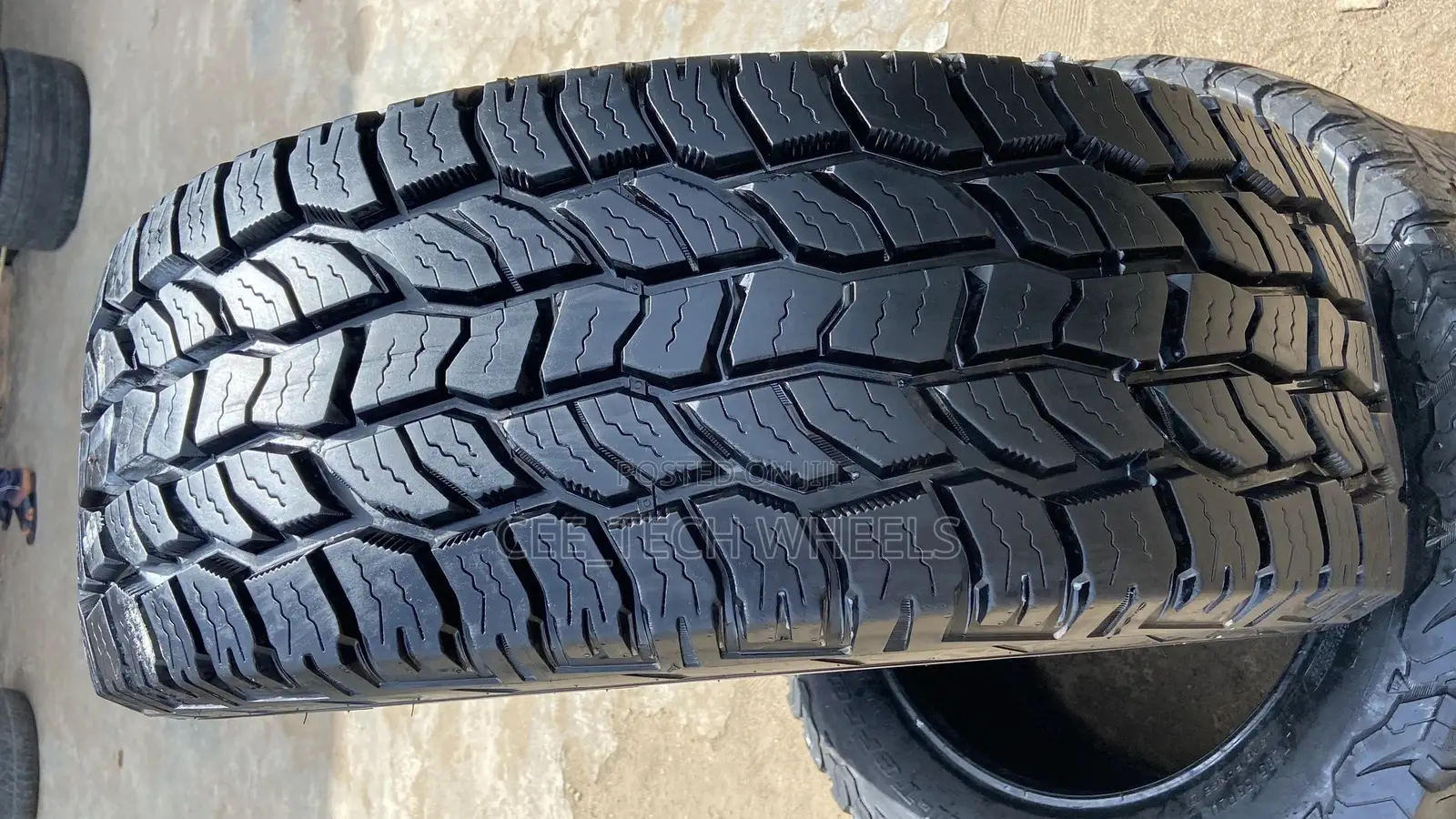 295/60r20lt