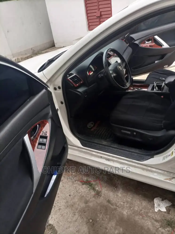 Camry Muscle Interior Formica