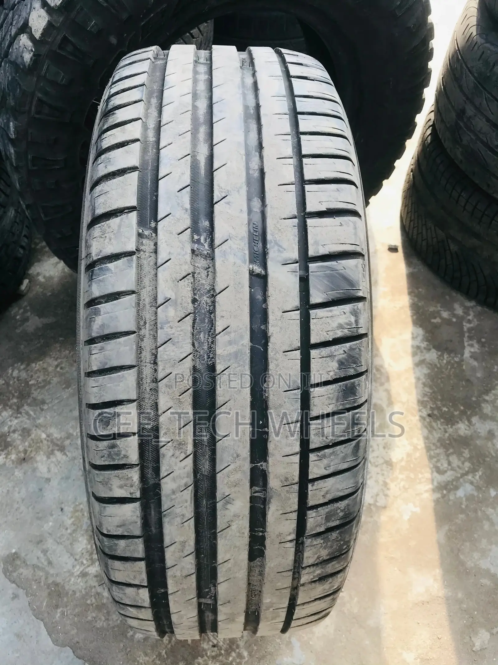 275/50r20 Complete Set Highest Straight Line Grade
