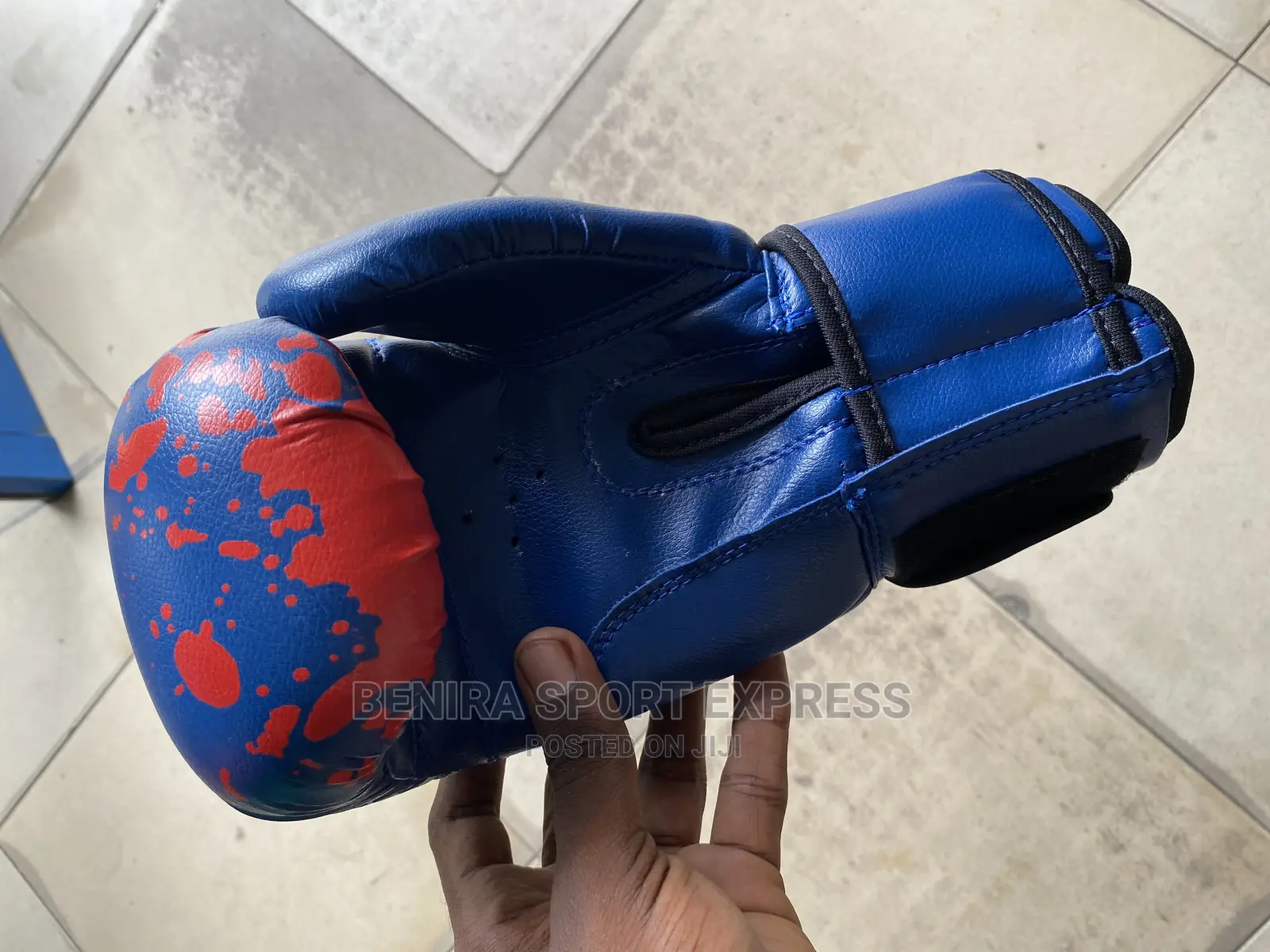 Boxing Gloves ( 07)