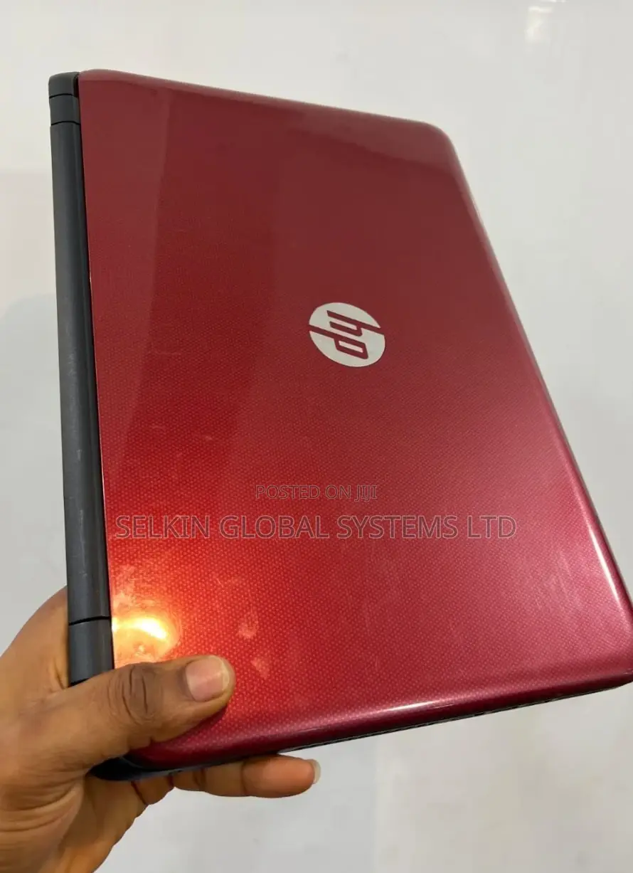 Laptop HP 15-Dw1197nia 4GB Intel HDD 500GB