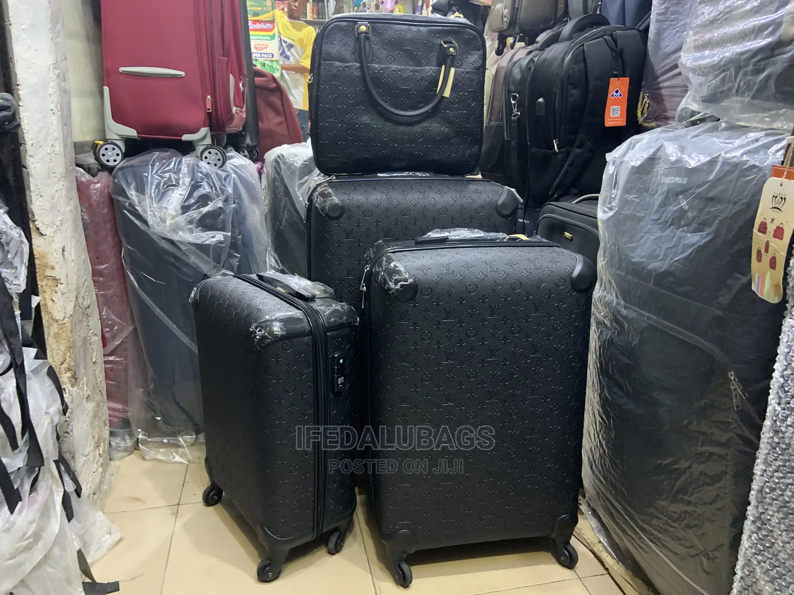 Set of Imported Quality Black Lv Traveling Luggage