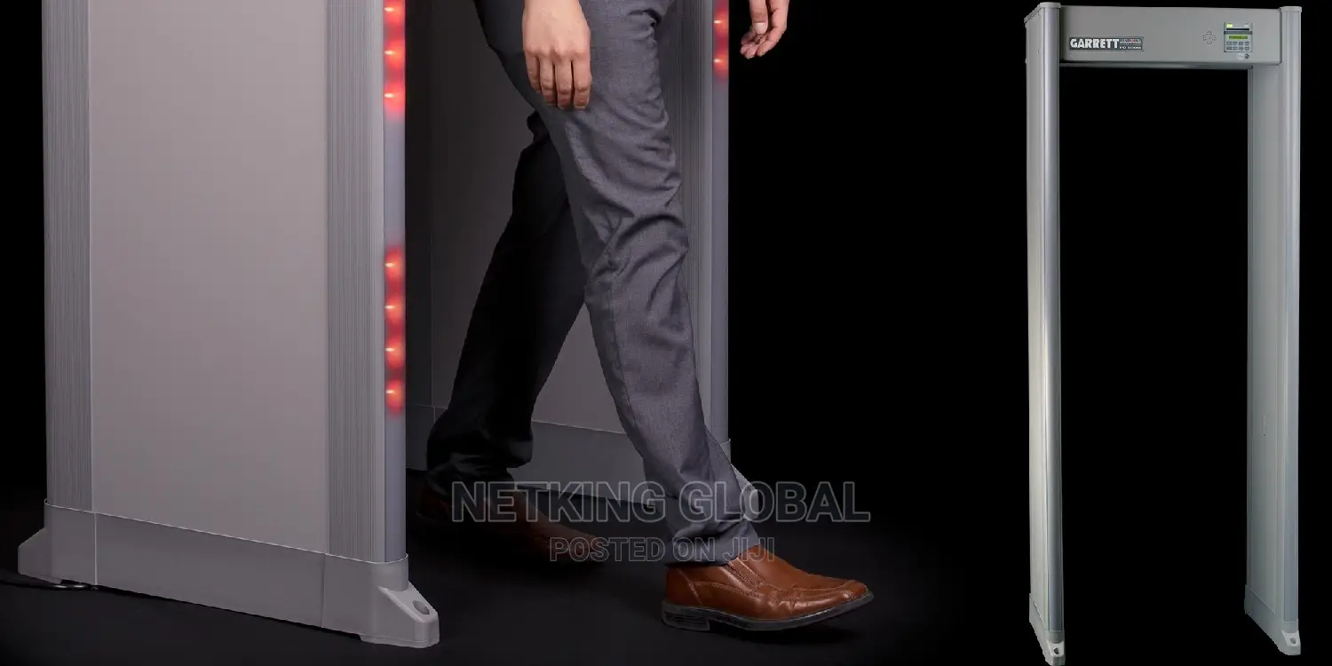 Garrett PD 6500i Walk Through 33-zone Metal Detector
