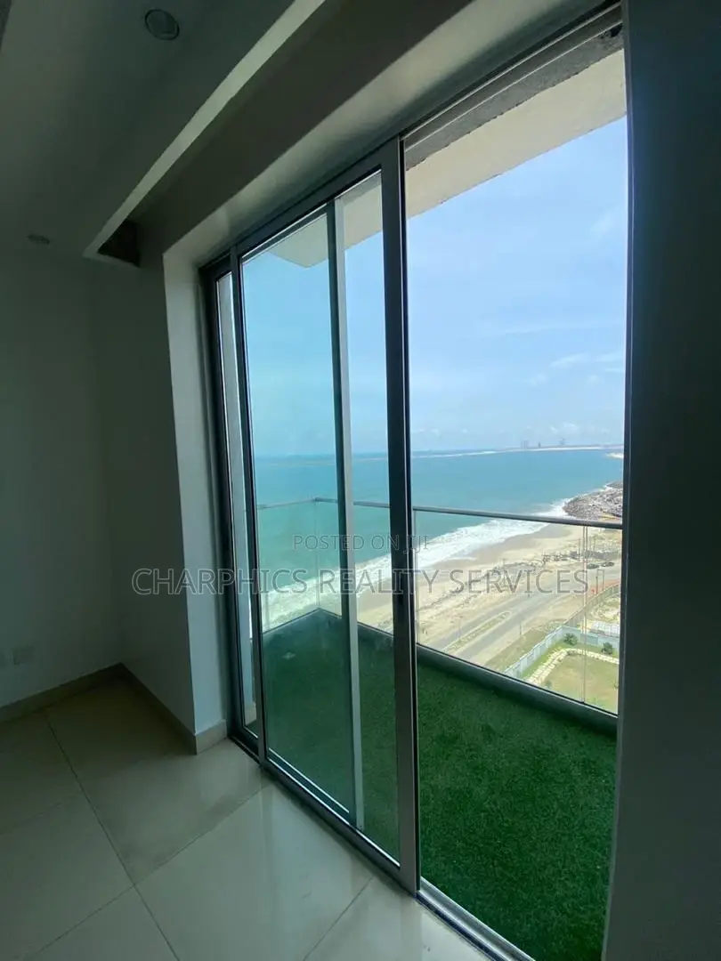 2bdrm Apartment in Blue Waters, Lekki Phase 1 for rent