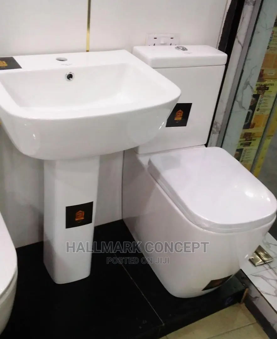 Executive Rockford England Water Closets