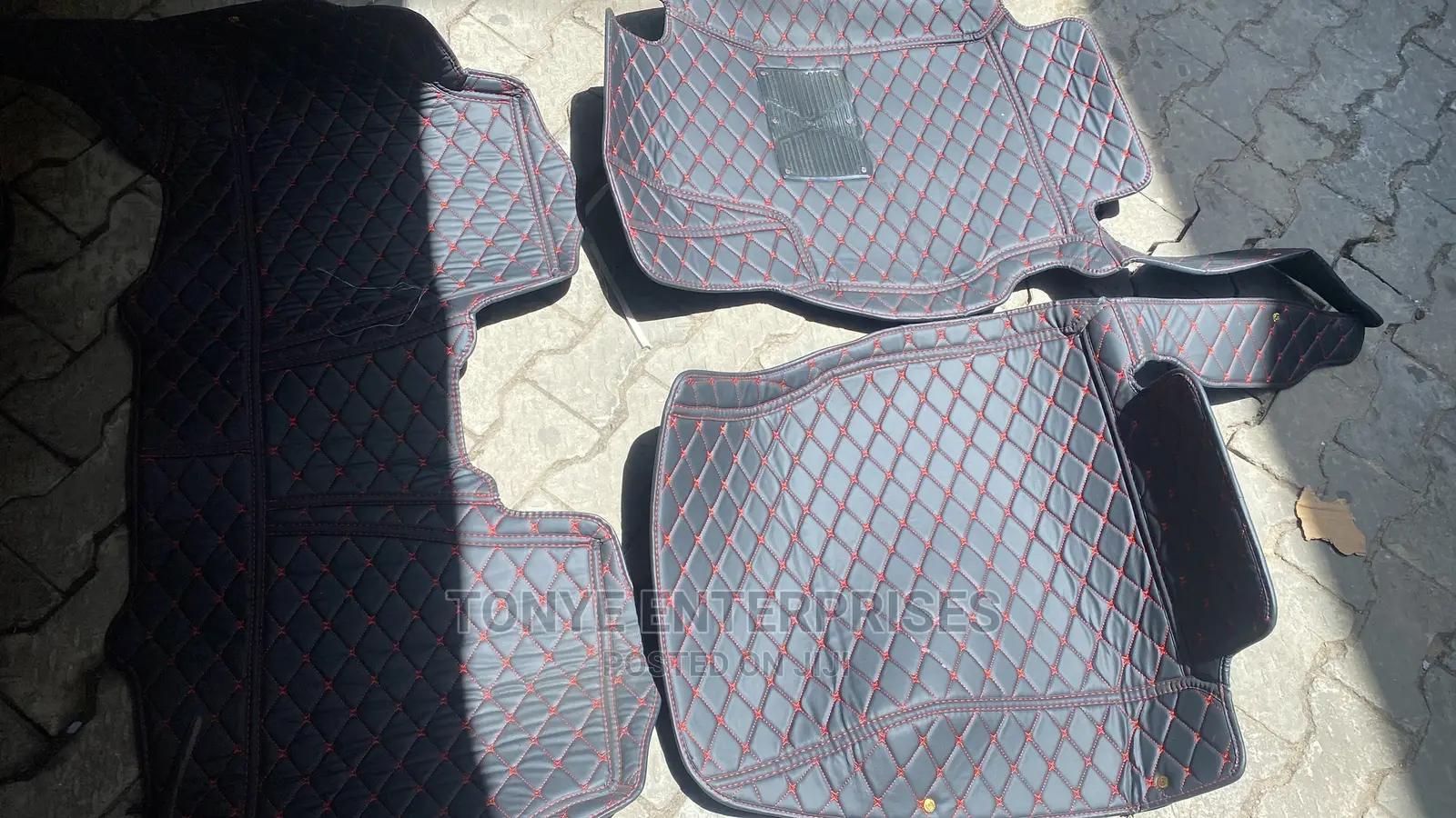 Toyota Corolla 2010-2015 Tiles Mat