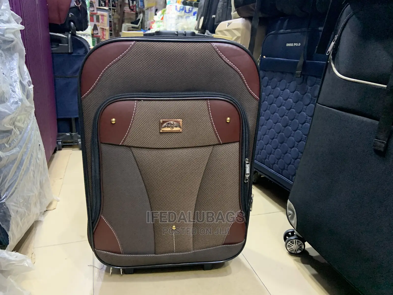 Small Size Light Weight Traveling Luggage