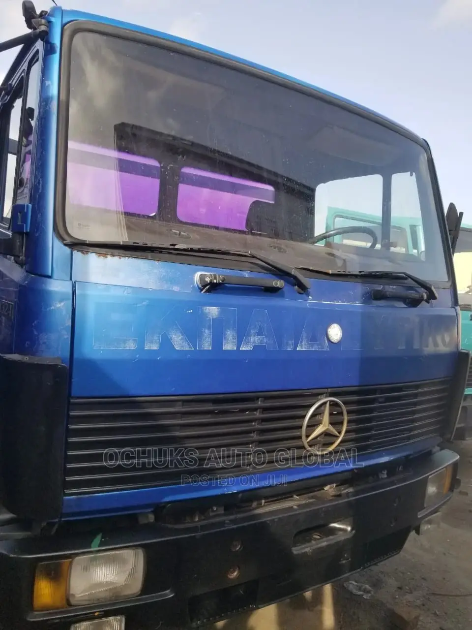 M/Benz Truck 1324 Model Pick Up Van