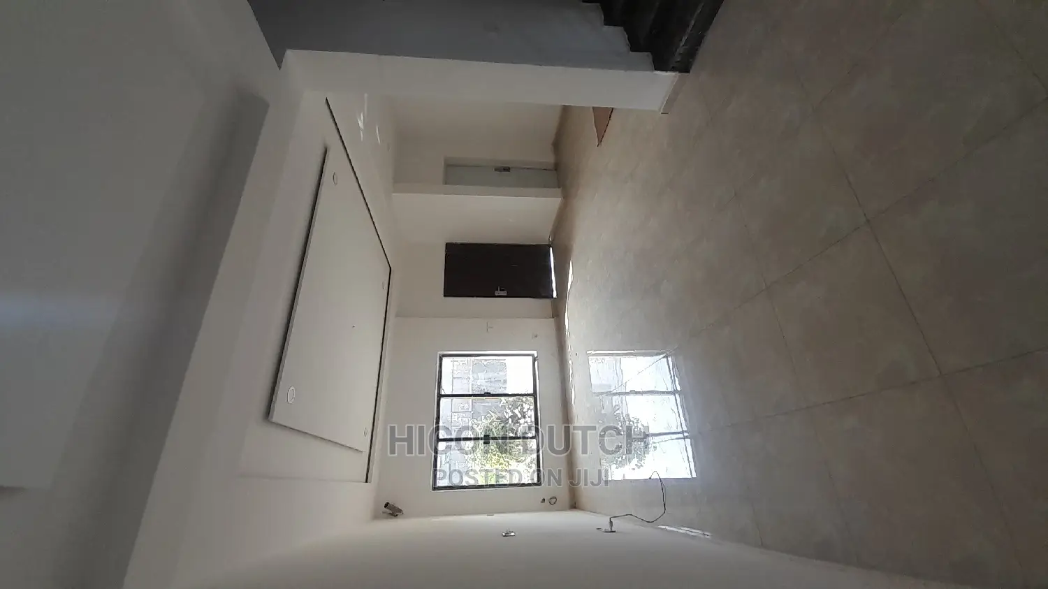 5bdrm Townhouse/Terrace in Life Camp Main for Sale