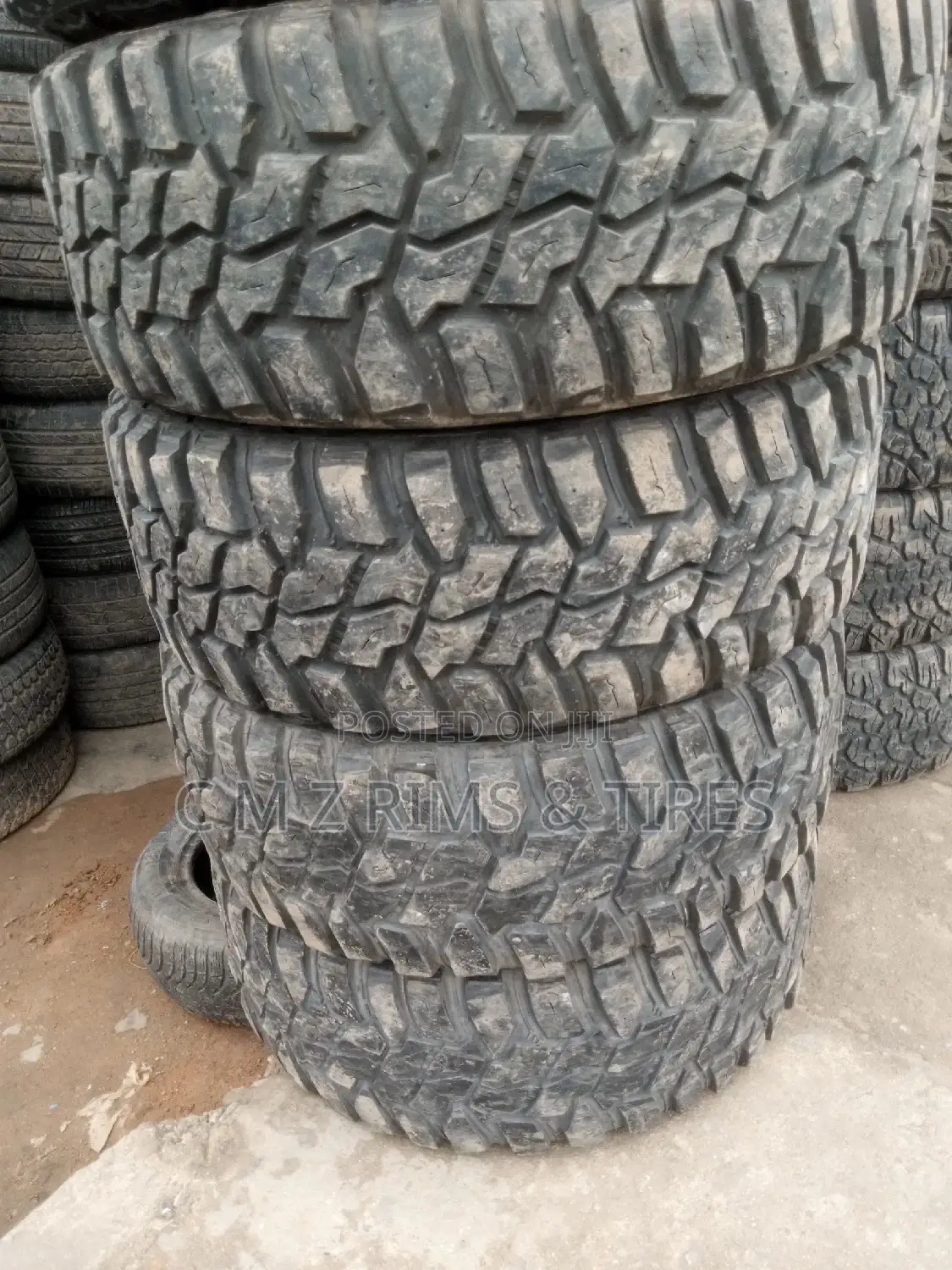 Off-Road Tire 35*12.50R20LT