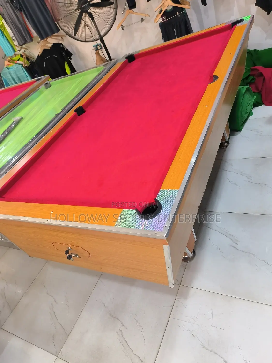 Reddish 7ft With Complete Accessories