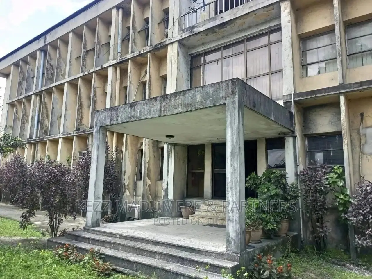 10bdrm Block of Flats in Trans Amadi, Port for sale