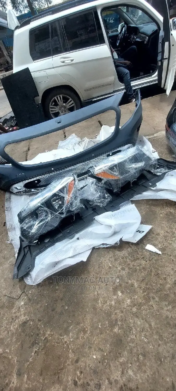 Mercedes-Benz GLA Headlights 250