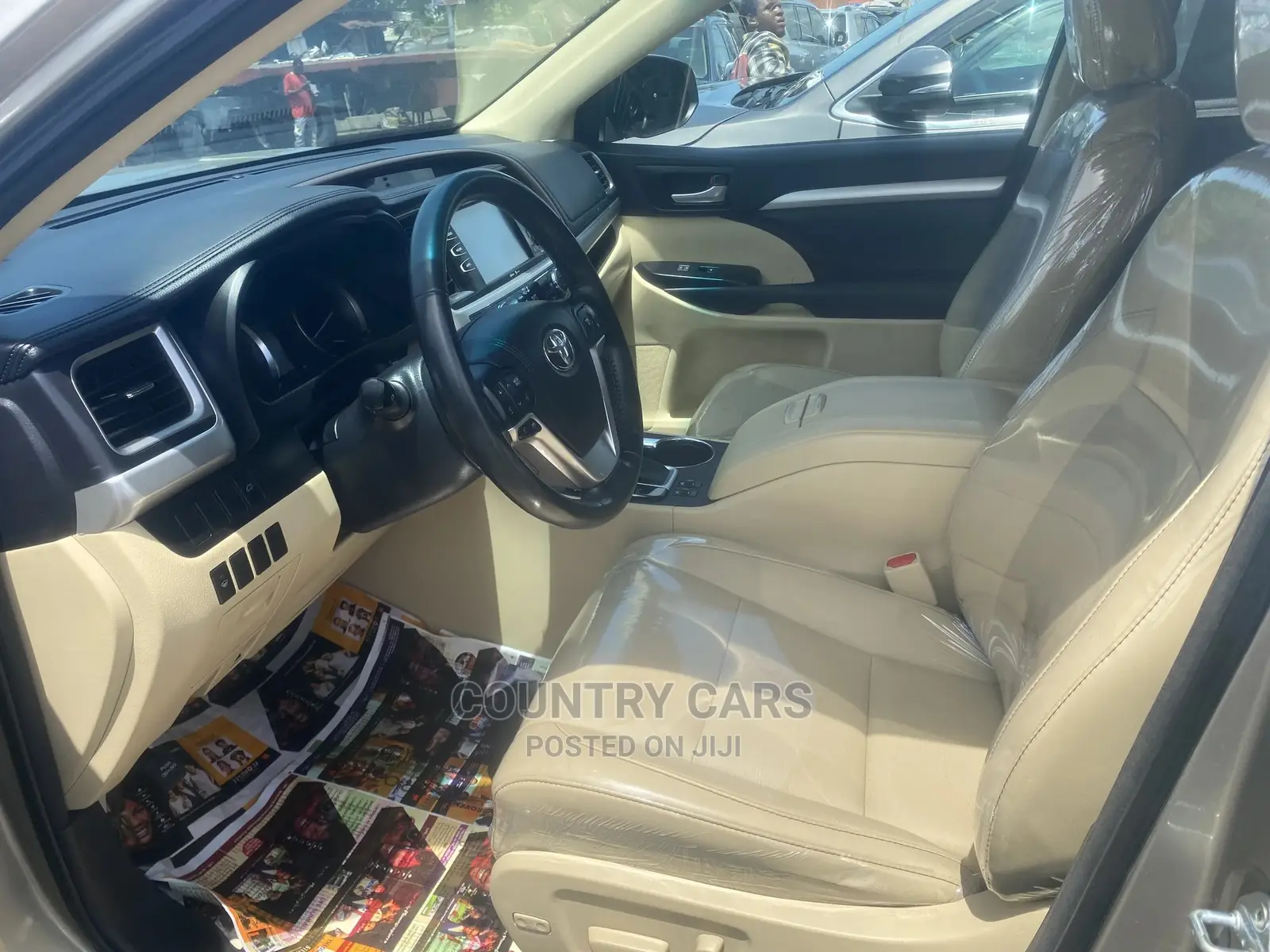 Toyota Highlander 2016 Gold