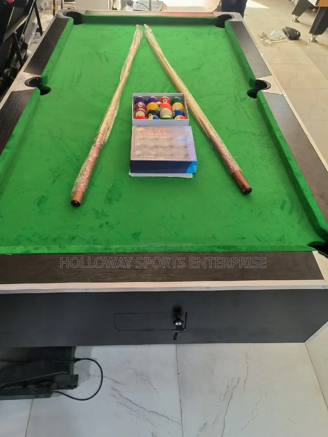 7ft Snooker Pool Table With Complete Accessories