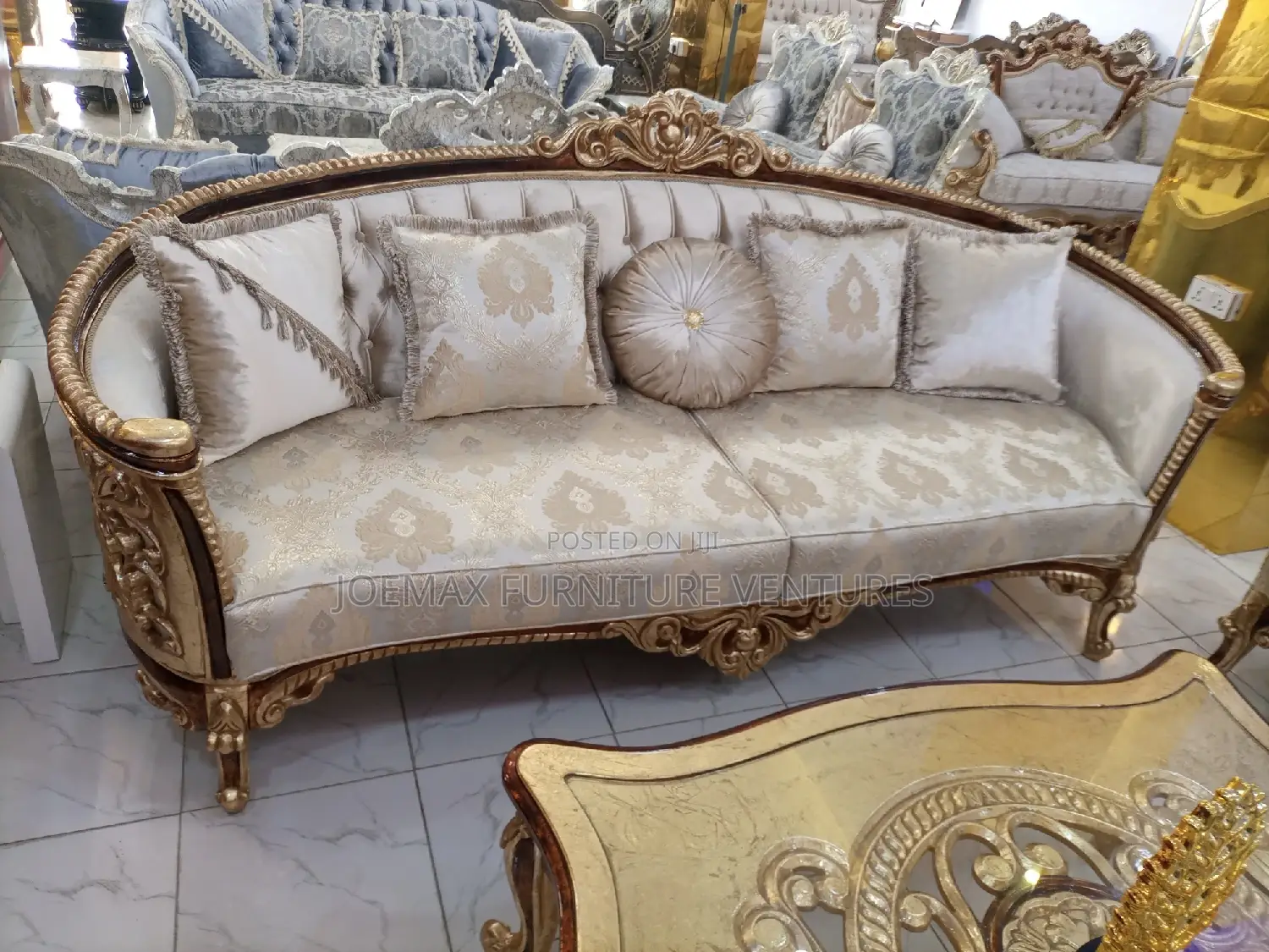 Quality 8 Seater Living Room Fabric Made Royal Sofa Chair.