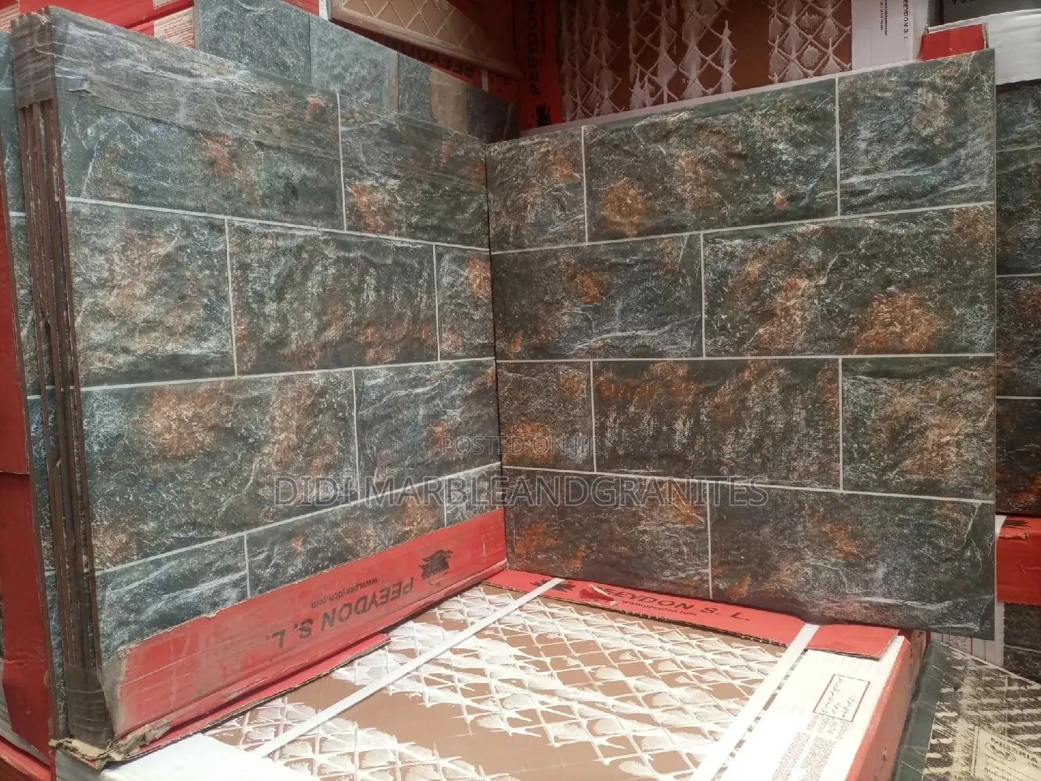 Floor Or Wall Tiles (Everest Natural)
