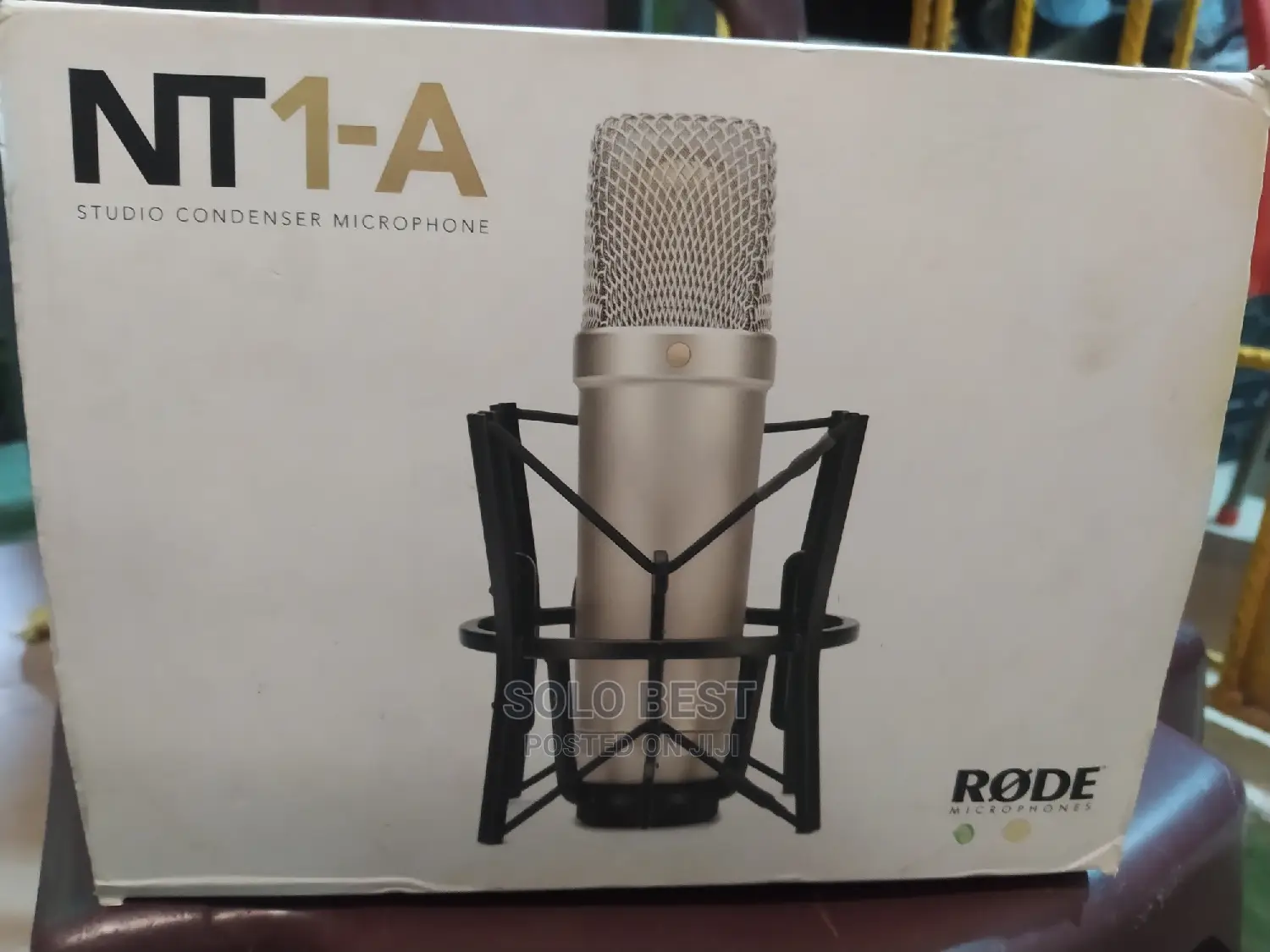 Studio Recording Microphone, Model NT1-A